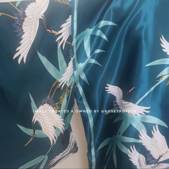 Japanese Crane Long Green Robe - Picture 4 of 8